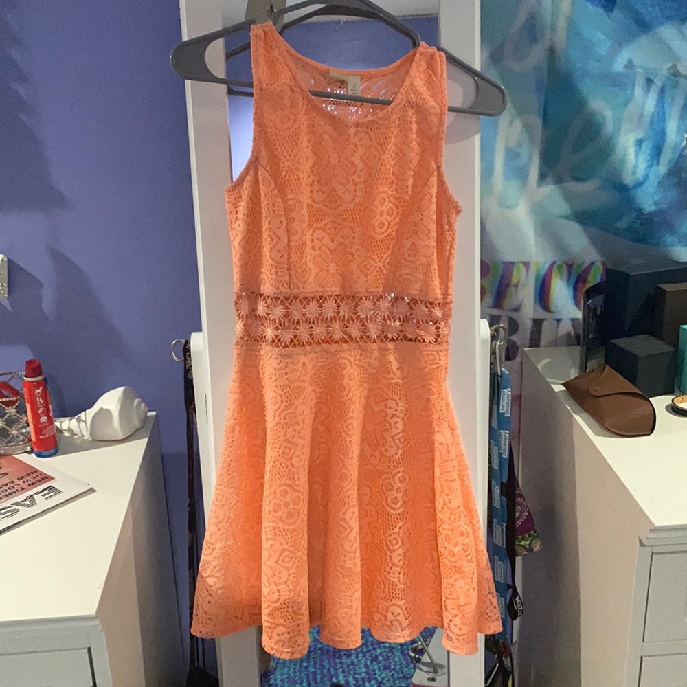 NWOT peach lace dress